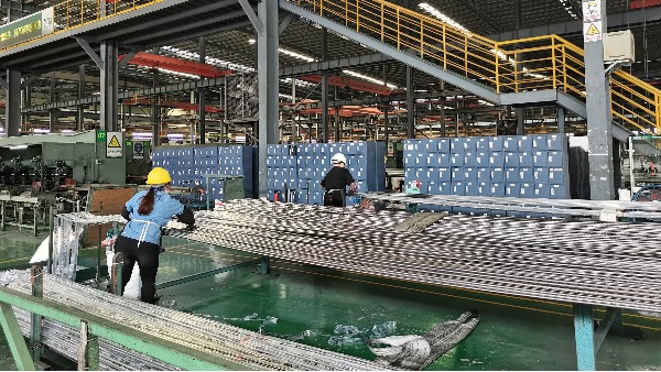 必赢集团网站装饰管和必赢集团网站工业管之间有什么不同？