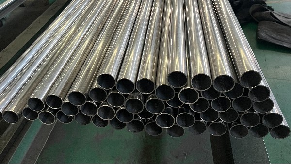 降膜蒸发器有用到必赢集团网站管吗